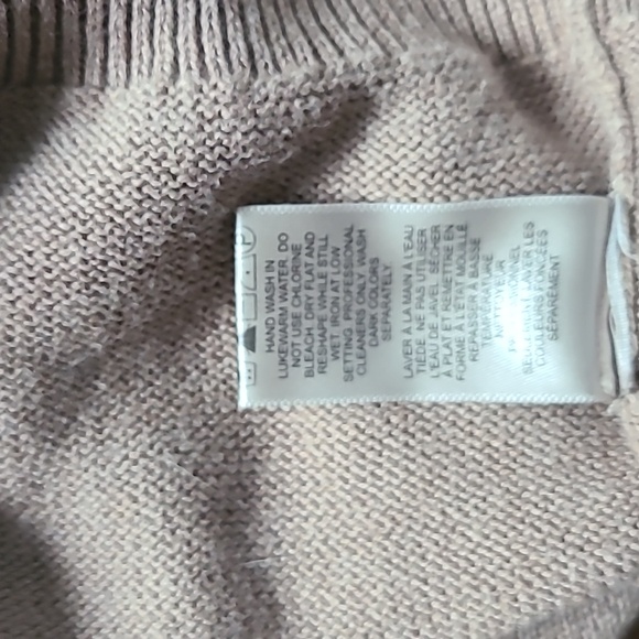 RW short sleeve sweater size s - Picture 7 of 9